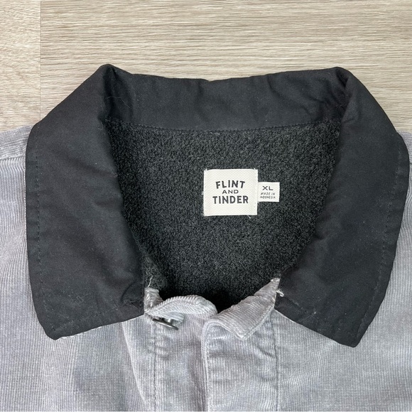 Flint and Tinder Men's Gray Corduroy XL Barn Jacket - Picture 5 of 11